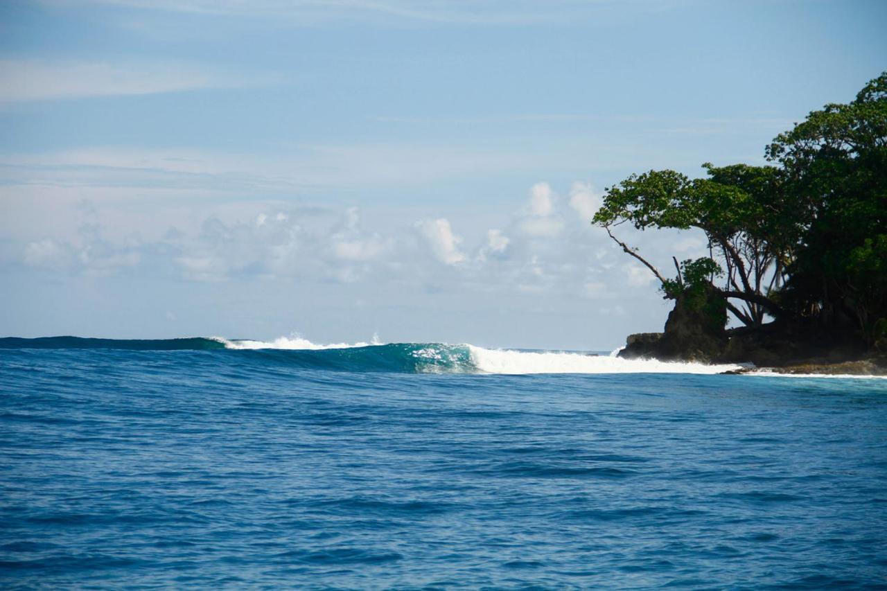 Hidden Bay Resort Mentawais Masokut Extérieur photo