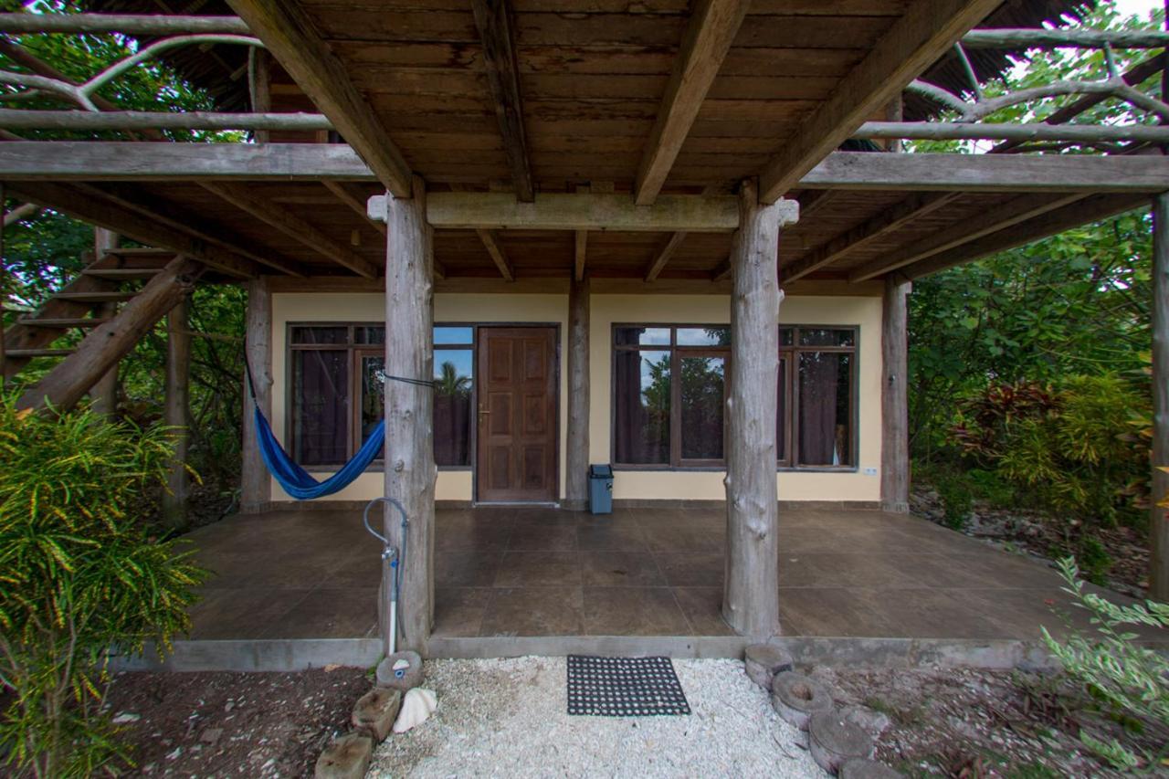 Hidden Bay Resort Mentawais Masokut Extérieur photo